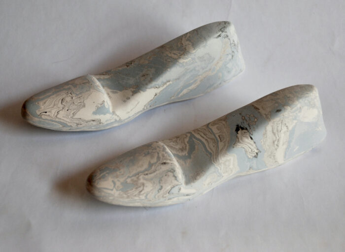 Violaine Laveaux <br> Petite paire de chaussures